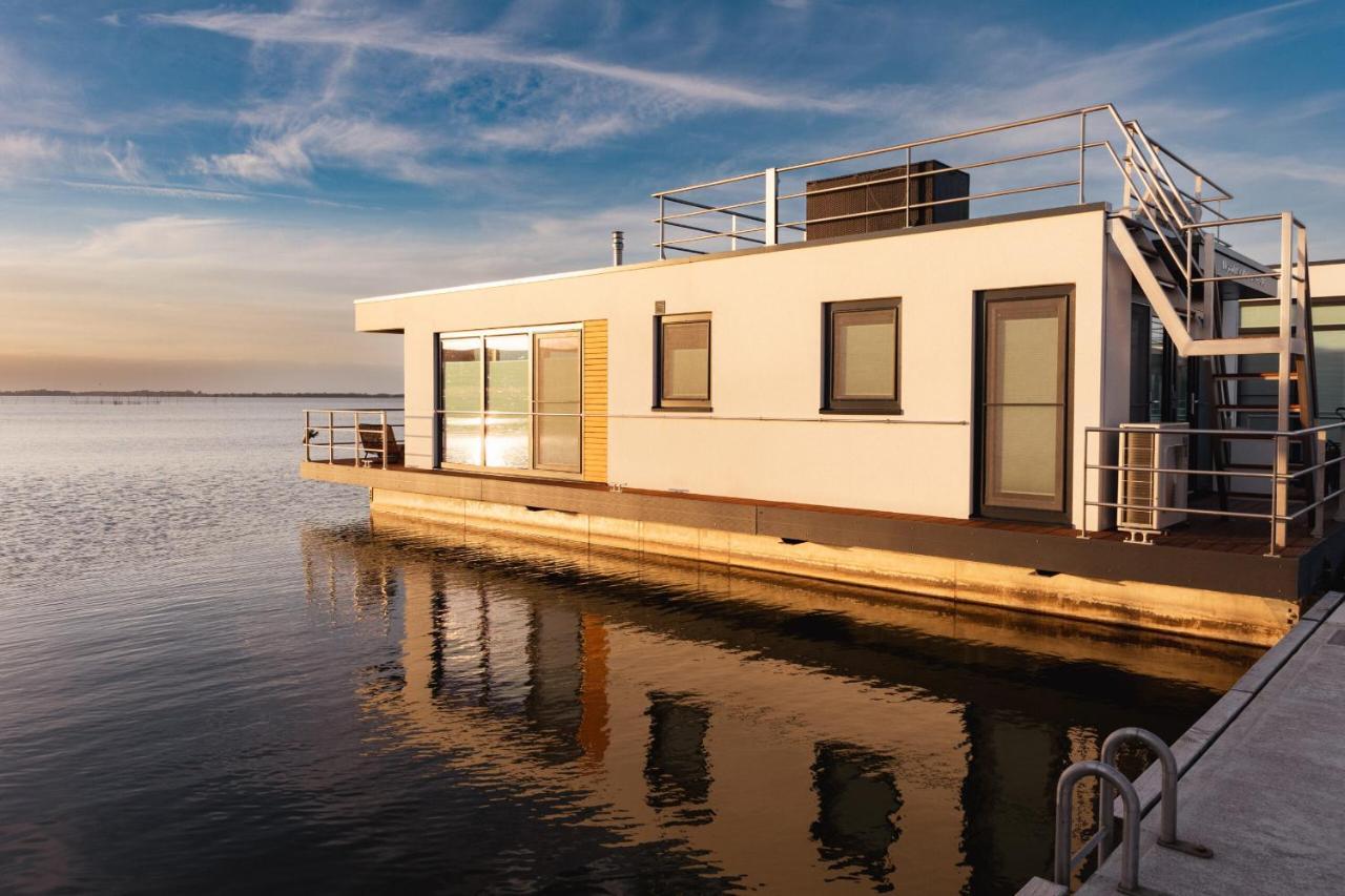 Hausboot Kuestennebel 里布尼茨达姆加滕 外观 照片